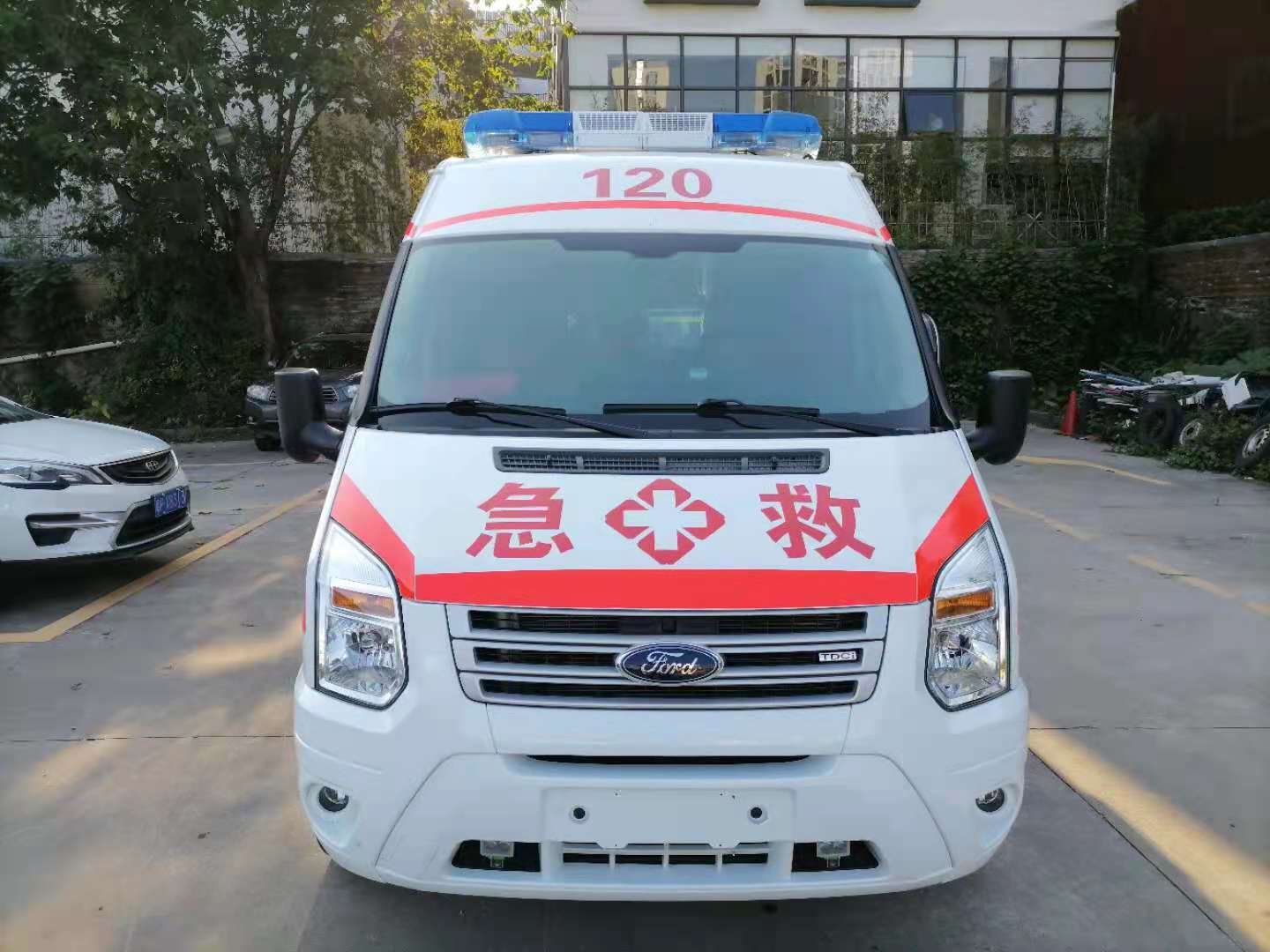贵南县妇婴监护型护送